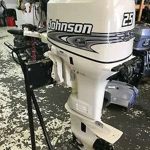 2000 Johnson 25 HP 2 Cylinder 2 Stroke 15″ Tiller Outboard Motor