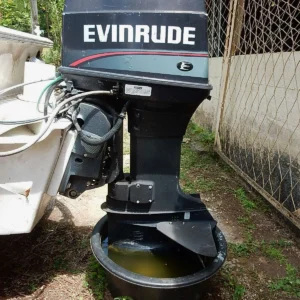 1990 Evinrude XP 200 HP V6 Carbureted 2 Stroke 20″ (Long Shaft) Outboard Motor