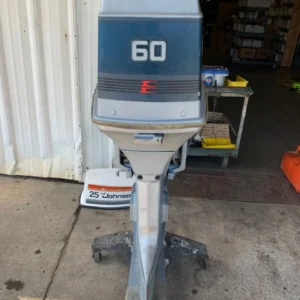 1986 Evinrude 60 HP 3 Cylinder Carbureted 2 Stroke 20″ (Long Shaft) Outboard Motor