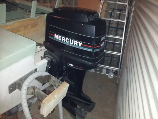 1993 Mercury 40 HP 4-Cyl Carbureted 2-Stroke 20″ (L) Outboard Motor