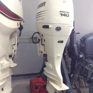 2003 Johnson/Suzuki 140 HP 4 Cylinder 4 Stroke EFI 20″ Outboard Motor